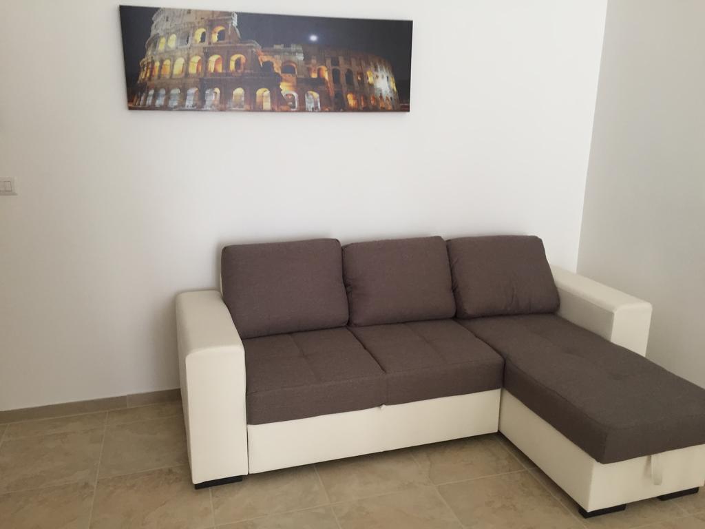 La Pergola Del Centro Apartment Brindisi Luaran gambar