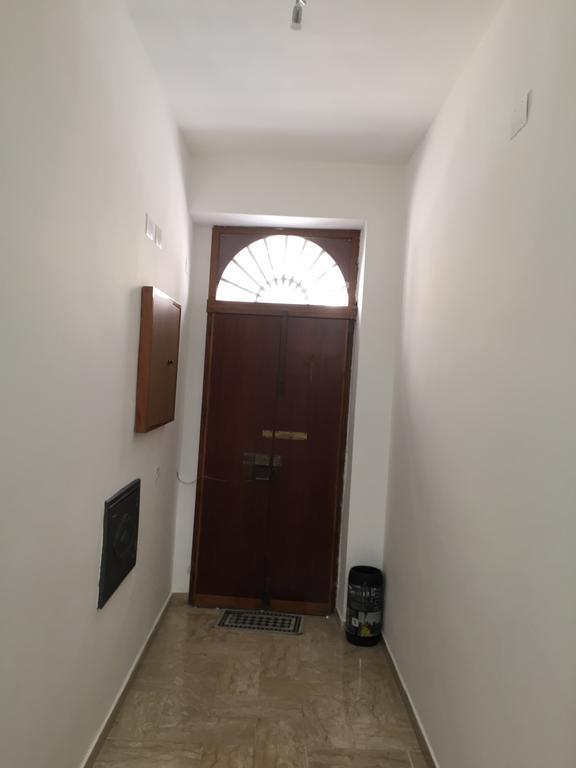 La Pergola Del Centro Apartment Brindisi Luaran gambar